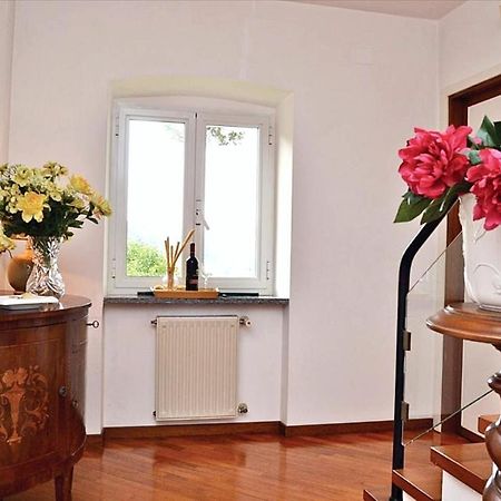 Villetta dello Scrivano Genova Pontedecimo Esterno foto